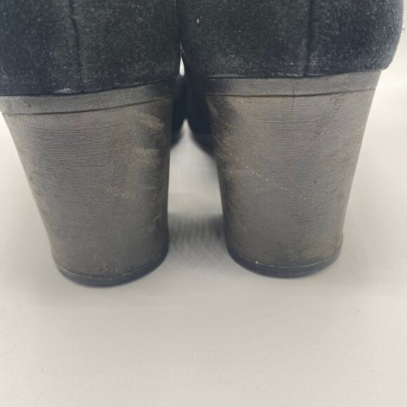 Clarks Black Suede Stacked Heel Ankle‎ Booties Size 8 - Picture 8 of 9